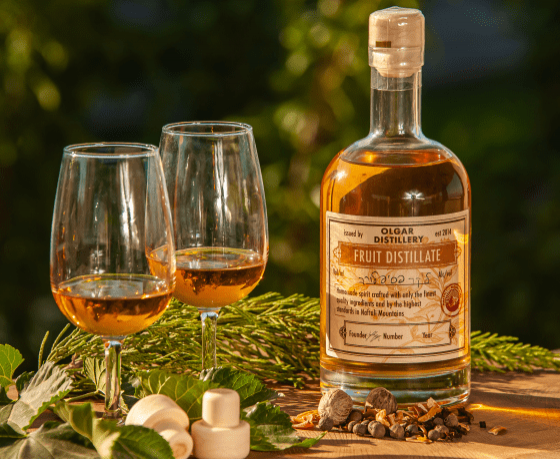 איך מייצרים ליקרים פירותיים טבעיים בישראל