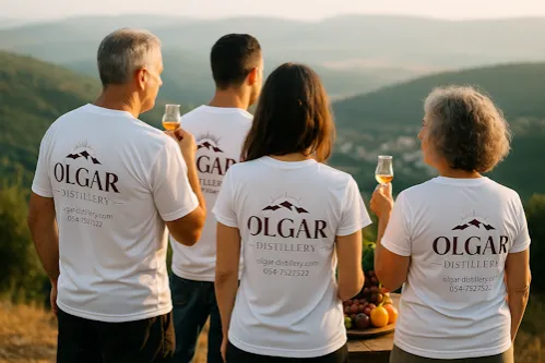 חולצת Olgar לבנה